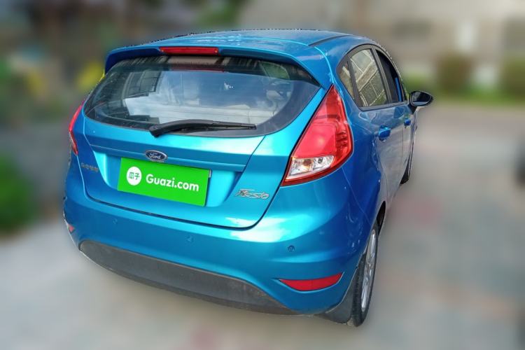 Used Ford Fiesta 2013 Hatchback 1.5L Automatic Fashion Edition Rear Right 45 Deg