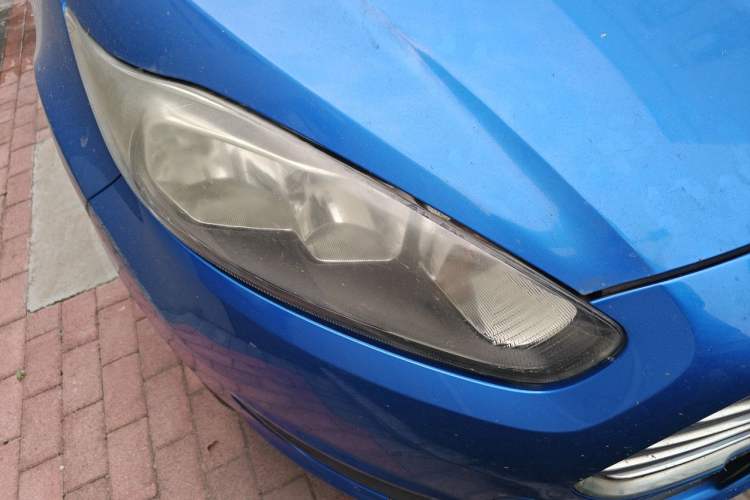 Used Ford Fiesta 2013 Hatchback 1.5L Manual Fashion Edition Right Front Headlight