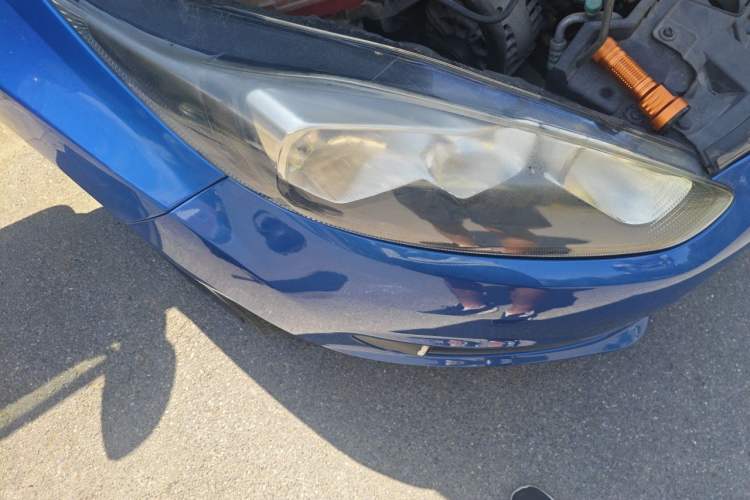 Used Ford Fiesta 2013 Hatchback 1.5L Automatic Fashion Edition Right Front Headlight