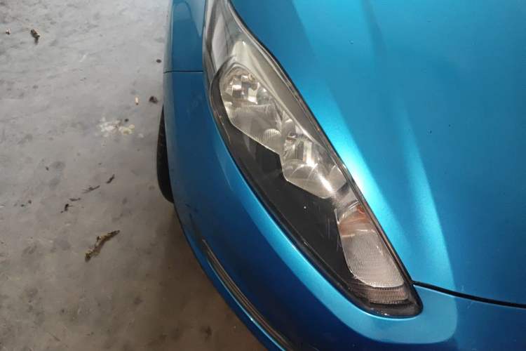 Used Ford Fiesta 2013 Hatchback 1.5L Manual Fashion Edition Right Front Headlight