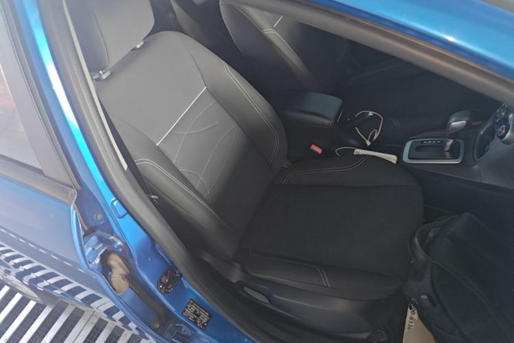 Used Ford Fiesta 2013 Hatchback 1.5L Automatic Fashion Edition Right Front Seat