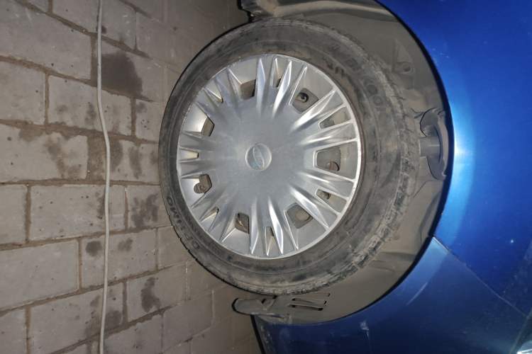 Used Ford Fiesta 2013 Hatchback 1.5L Manual Fashion Edition Right Front Wheel Hub