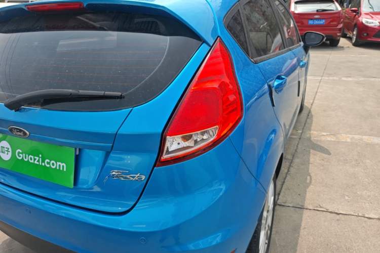 Used Ford Fiesta 2013 Hatchback 1.5L Automatic Fashion Edition Right Rear Taillight