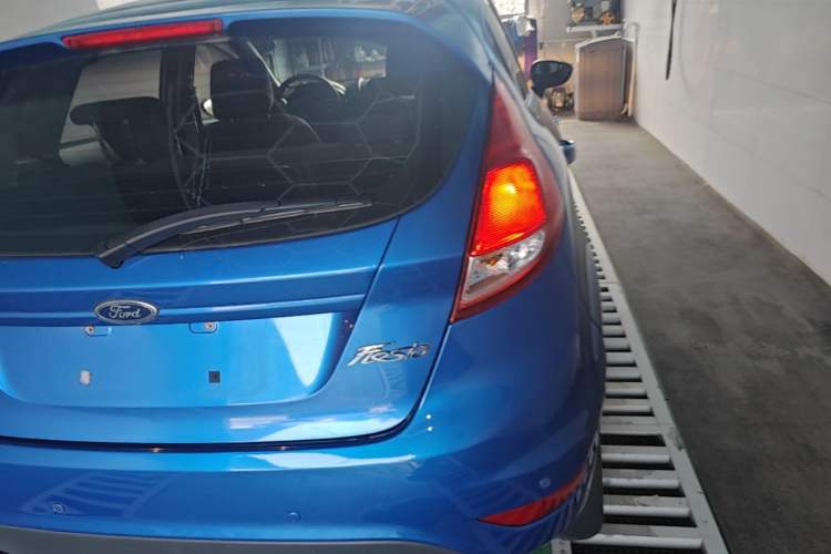 Used Ford Fiesta 2013 Hatchback 1.5L Automatic Fashion Edition Right Rear Taillight