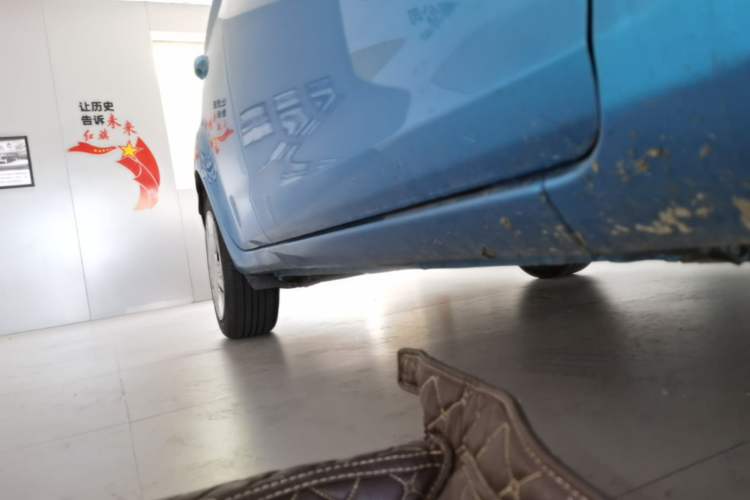 Used Ford Fiesta 2013 Sedan 1.5L Manual Fashion Edition Right Side Sill
