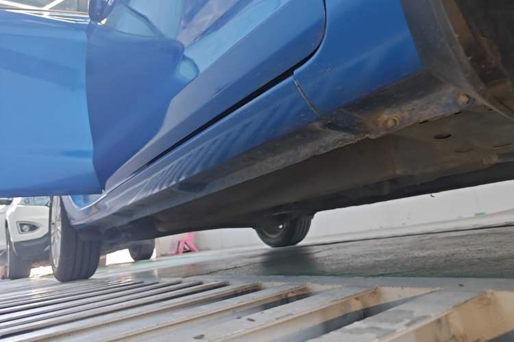 Used Ford Fiesta 2013 Hatchback 1.5L Automatic Fashion Edition Right Side Sill