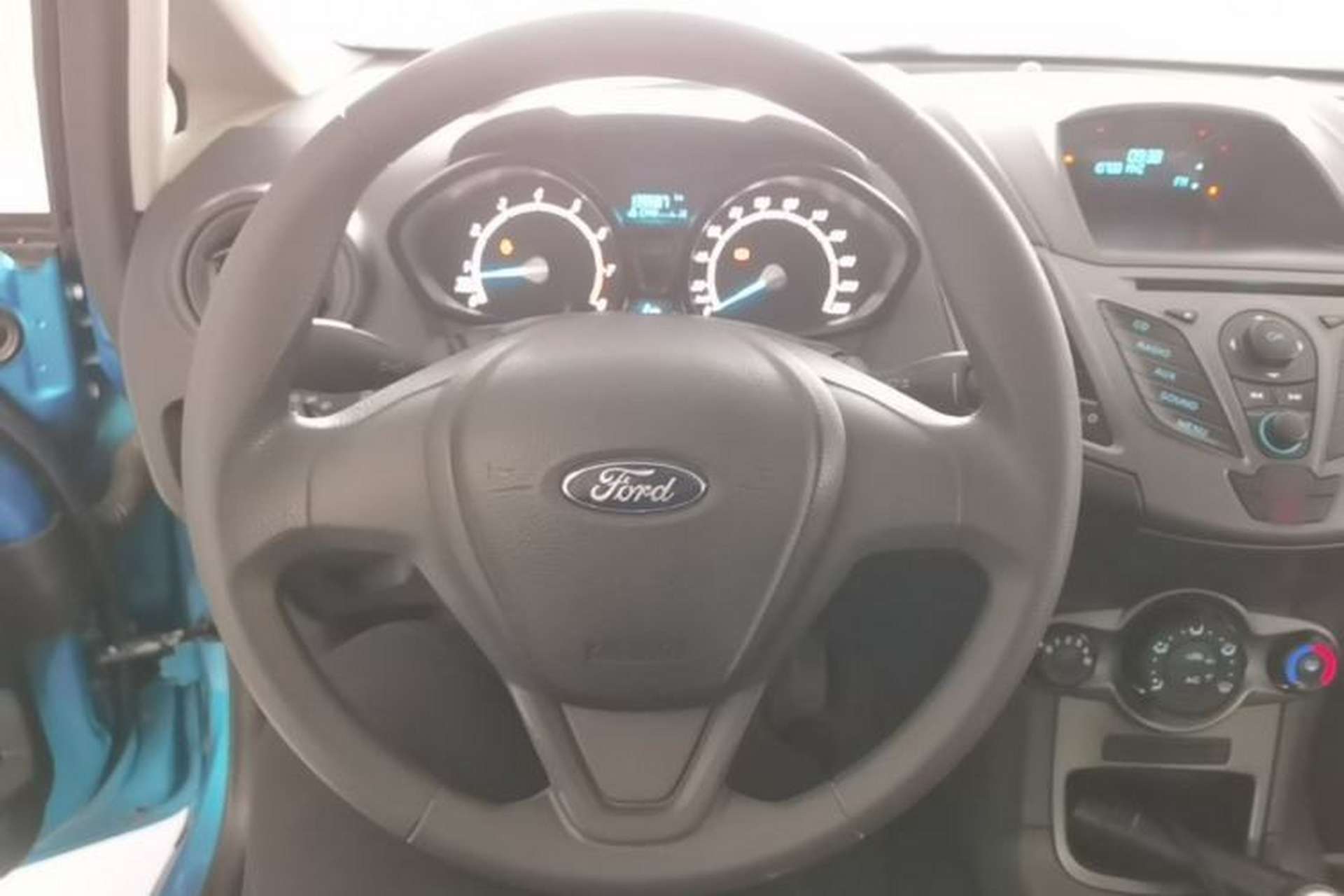 Used Ford Fiesta 2013 Sedan 1.5L Manual Fashion Edition Steering Wheel
