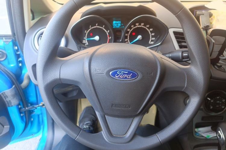 Used Ford Fiesta 2013 Hatchback 1.5L Automatic Fashion Edition Steering Wheel