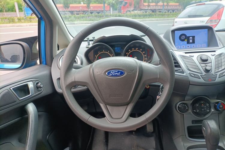 Used Ford Fiesta 2013 Hatchback 1.5L Automatic Fashion Edition Steering Wheel
