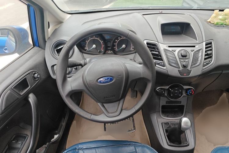Used Ford Fiesta 2013 Hatchback 1.5L Manual Fashion Edition Steering Wheel