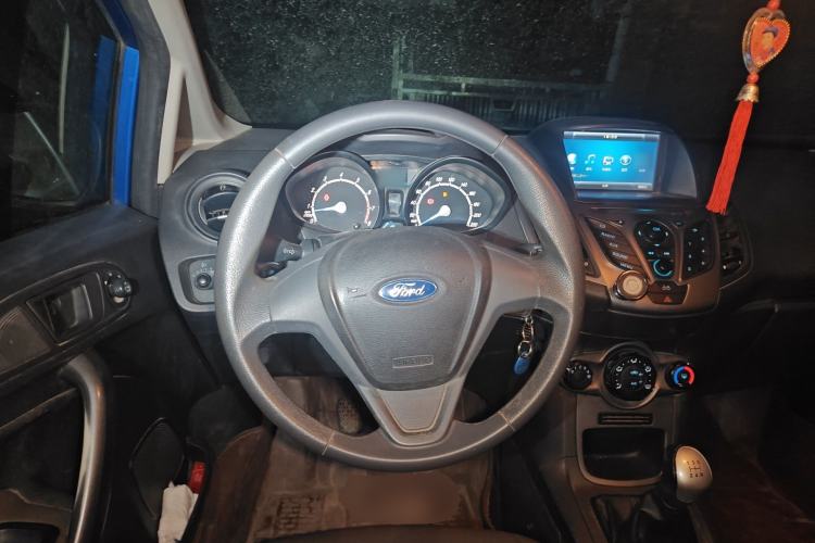 Used Ford Fiesta 2013 Hatchback 1.5L Manual Fashion Edition Steering Wheel