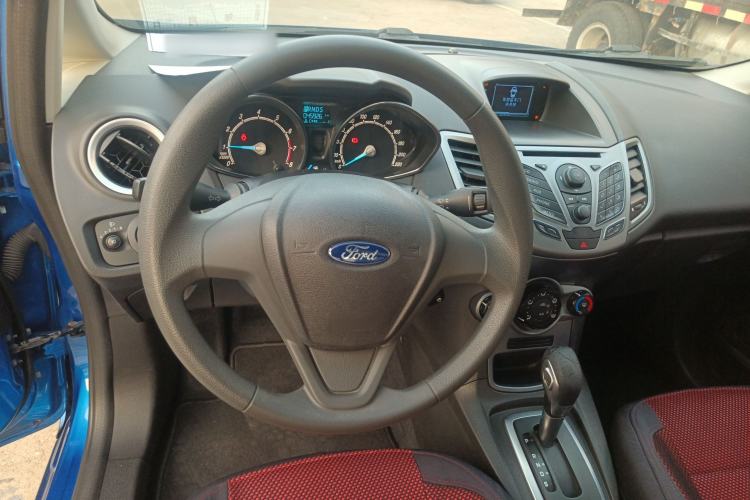 Used Ford Fiesta 2013 Hatchback 1.5L Automatic Fashion Edition Steering Wheel