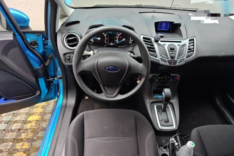 Used Ford Fiesta 2013 Hatchback 1.5L Automatic Fashion Edition Steering Wheel