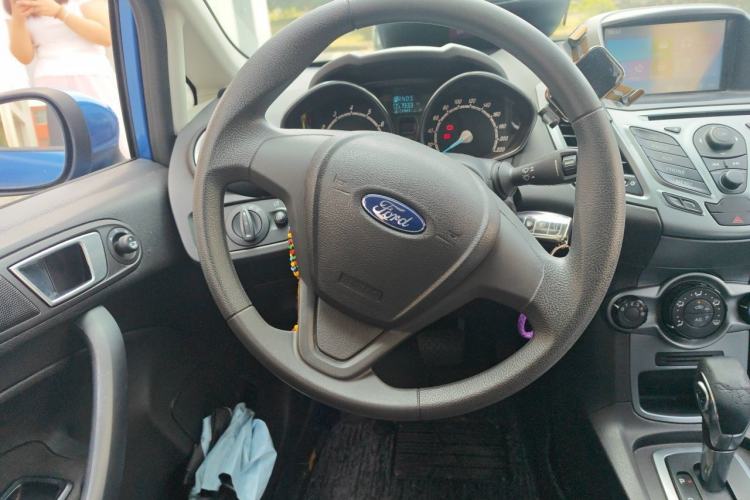 Used Ford Fiesta 2013 Hatchback 1.5L Automatic Fashion Edition Steering Wheel