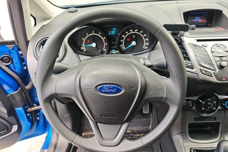 Used Ford Fiesta 2013 Sedan 1.5L Manual Fashion Edition Steering Wheel