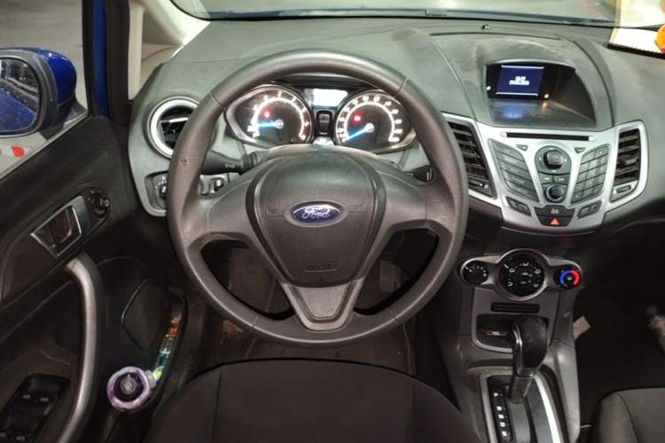 Used Ford Fiesta 2013 Hatchback 1.5L Automatic Fashion Edition Steering Wheel