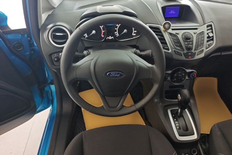 Used Ford Fiesta 2013 Hatchback 1.5L Automatic Fashion Edition Steering Wheel