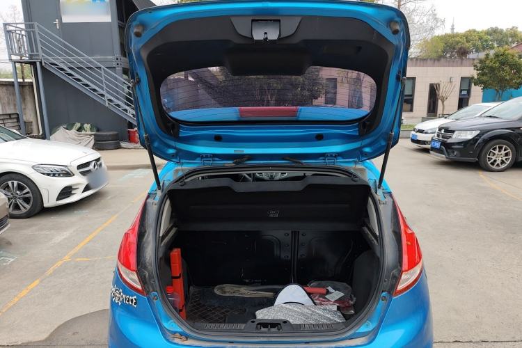 Used Ford Fiesta 2013 Hatchback 1.5L Manual Fashion Edition Trunk