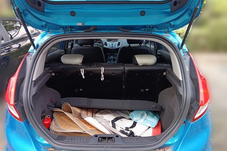 Used Ford Fiesta 2013 Hatchback 1.5L Automatic Fashion Edition Trunk