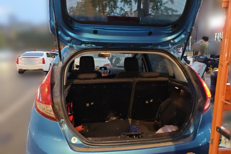 Used Ford Fiesta 2013 Hatchback 1.5L Manual Fashion Edition Trunk