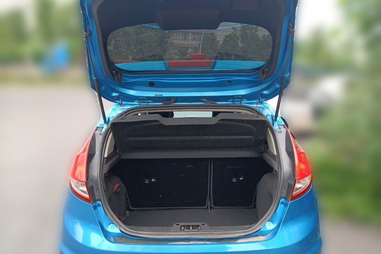 Used Ford Fiesta 2013 Hatchback 1.5L Automatic Fashion Edition Trunk