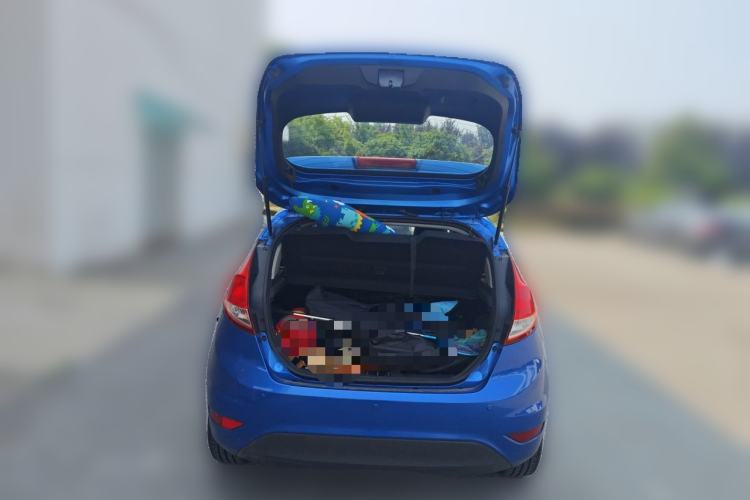 Used Ford Fiesta 2013 Hatchback 1.5L Automatic Fashion Edition Trunk