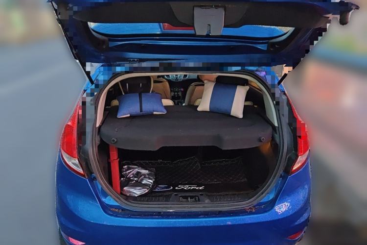 Used Ford Fiesta 2013 Hatchback 1.5L Automatic Fashion Edition Trunk
