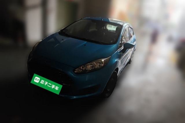 Ojetý Ford Fiesta 2013 Hatchback 1.5L Manual Fashion Edition