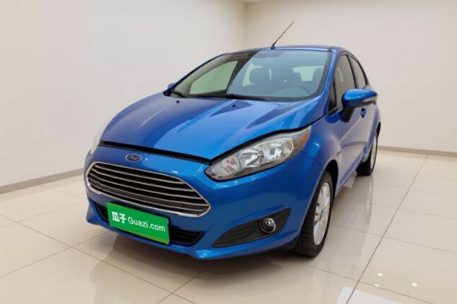 Używany Ford Fiesta 2013 Hatchback 1.5L Automatic Fashion Edition