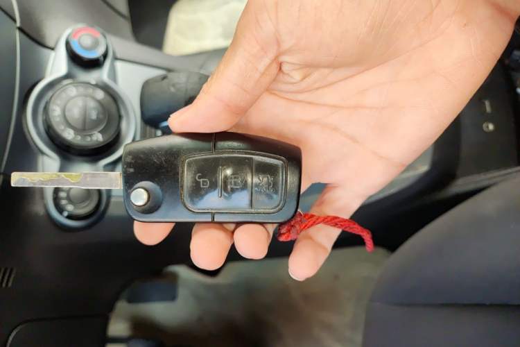 Used Ford Fiesta 2013 Hatchback 1.5L Automatic Fashion Edition Vehicle Key