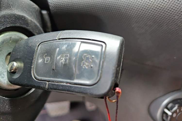 Used Ford Fiesta 2013 Hatchback 1.5L Automatic Fashion Edition Vehicle Key