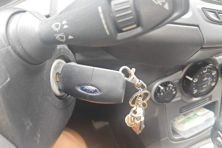 Used Ford Fiesta 2013 Hatchback 1.5L Automatic Fashion Edition Vehicle Key