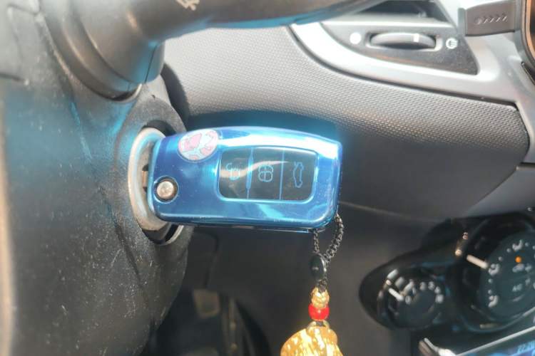 Used Ford Fiesta 2013 Hatchback 1.5L Automatic Fashion Edition Vehicle Key
