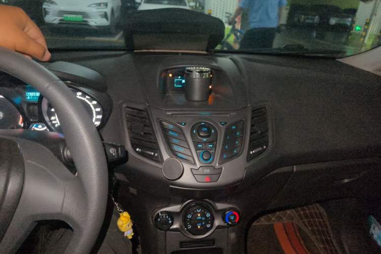 Used Ford Fiesta 2013 Hatchback 1.5L Manual Fashion Edition Audio And AC Panel