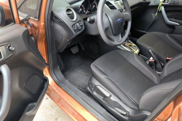 Used Ford Fiesta 2013 Hatchback 1.5L Automatic Fashion Edition Driver Seat