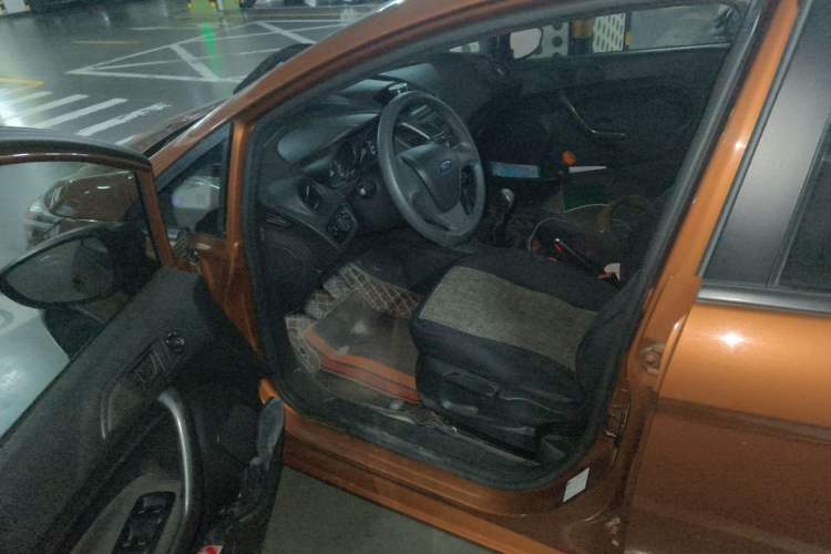 Used Ford Fiesta 2013 Hatchback 1.5L Manual Fashion Edition Driver Seat