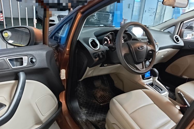 Used Ford Fiesta 2013 Sedan 1.5L Automatic Fashion Edition Driver Seat