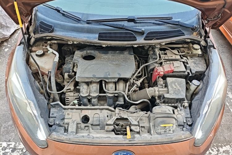 Used Ford Fiesta 2013 Hatchback 1.5L Manual Fashion Edition Engine Bay