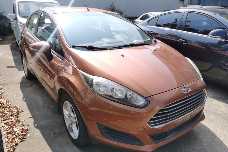 Used Ford Fiesta 2013 Hatchback 1.5L Manual Fashion Edition Exterior 1