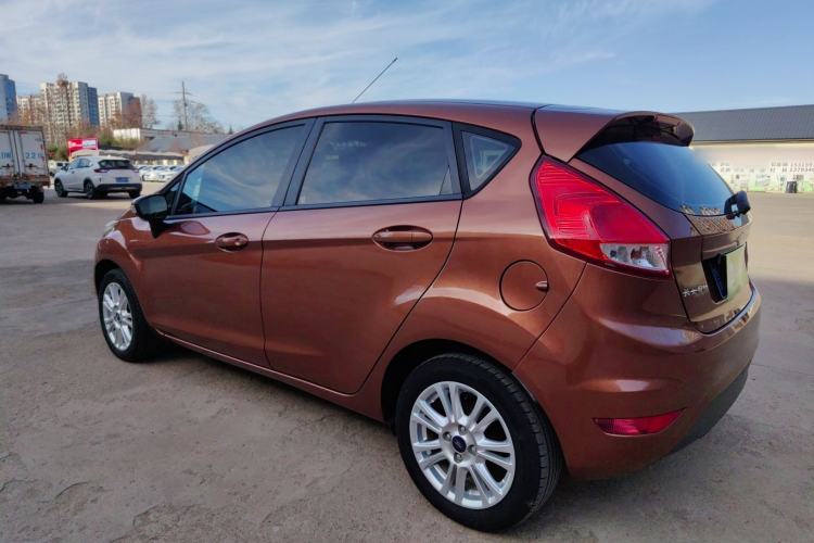 Used Ford Fiesta 2013 Hatchback 1.5L Automatic Fashion Edition Exterior 6