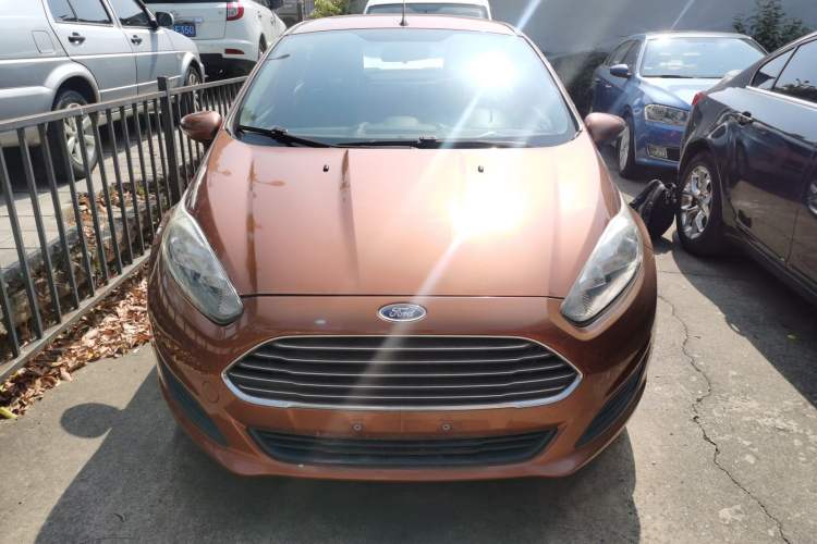 Used Ford Fiesta 2013 Hatchback 1.5L Manual Fashion Edition Front