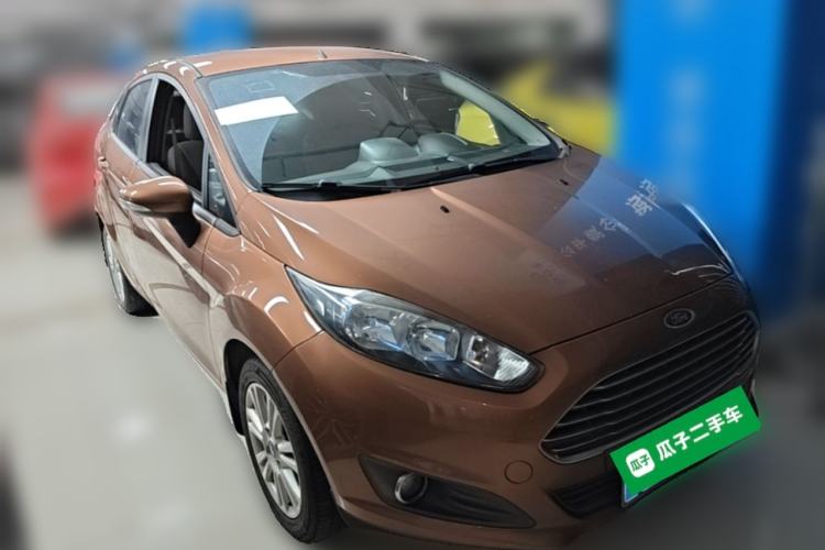 Used Ford Fiesta 2013 Sedan 1.5L Automatic Fashion Edition Front Right 45 Deg