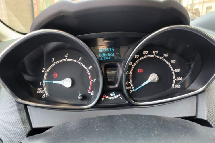 Used Ford Fiesta 2013 Hatchback 1.5L Automatic Fashion Edition Instrument Cluster