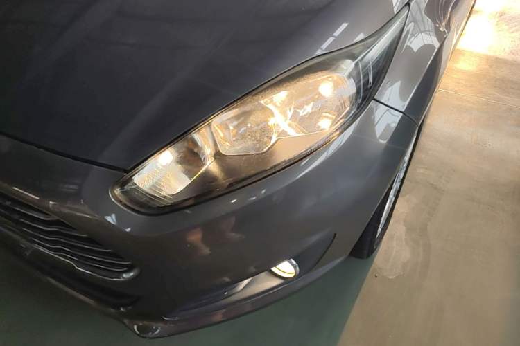 Used Ford Fiesta 2013 Hatchback 1.5L Automatic Prestige Model Left Front Headlight