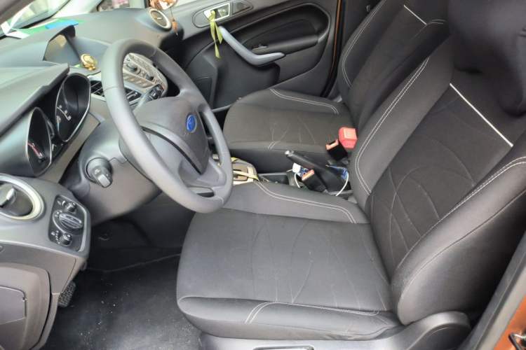 Used Ford Fiesta 2013 Hatchback 1.5L Automatic Fashion Edition Left Front Seat