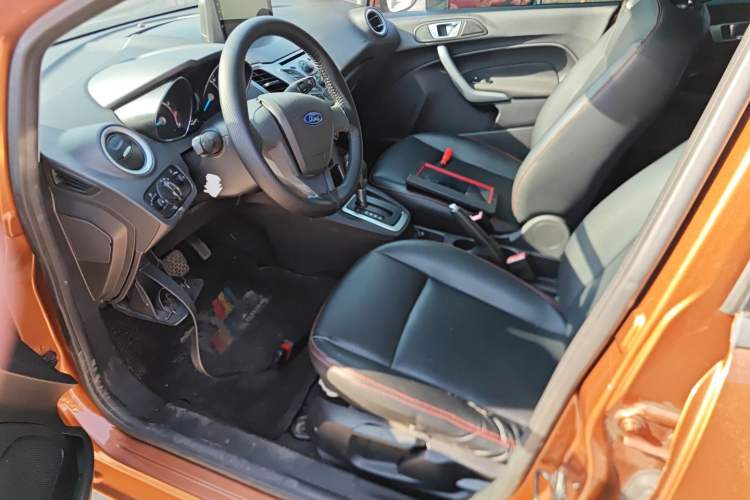 Used Ford Fiesta 2013 Hatchback 1.5L Automatic Fashion Edition Left Front Seat