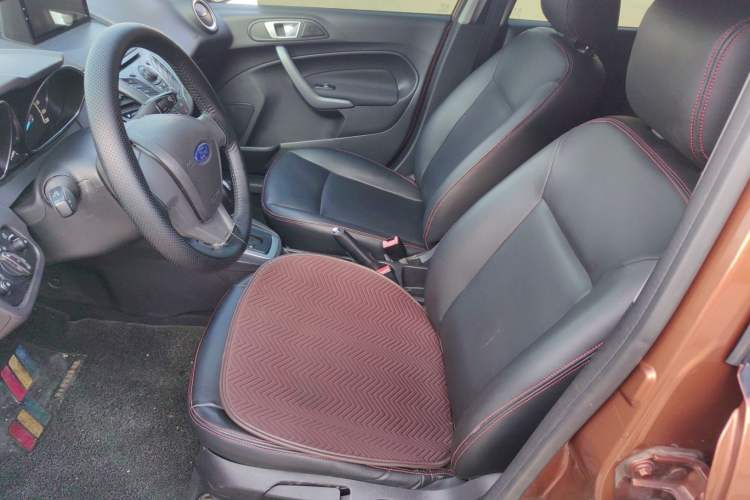 Used Ford Fiesta 2013 Hatchback 1.5L Automatic Fashion Edition Left Front Seat