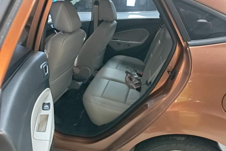Used Ford Fiesta 2013 Sedan 1.5L Automatic Fashion Edition Left Rear Seat