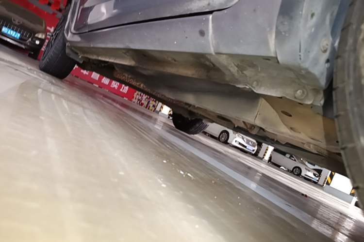 Used Ford Fiesta 2013 Sedan 1.5L Manual Fashion Edition Right Side Sill