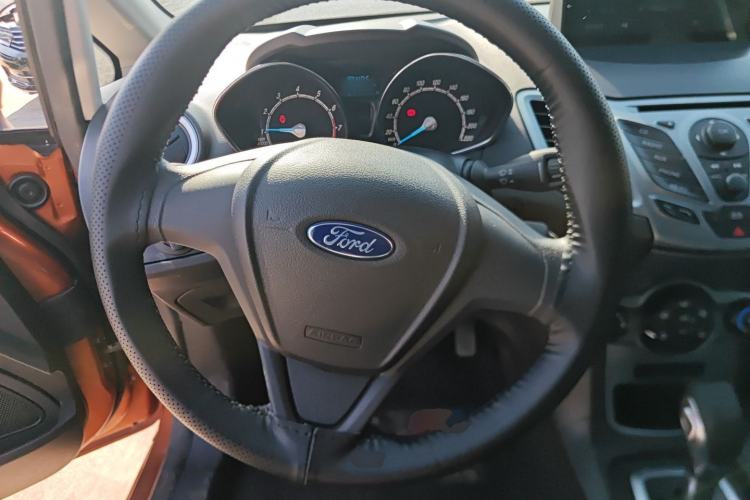 Used Ford Fiesta 2013 Hatchback 1.5L Automatic Fashion Edition Steering Wheel